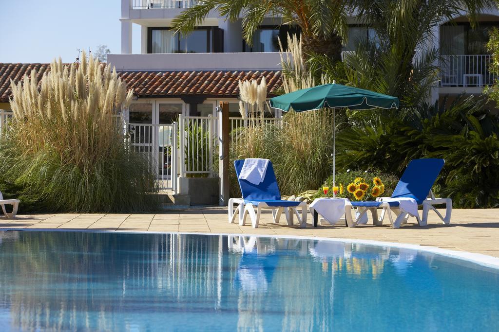 Sowell Residences Les Perles Du Golfe De Saint-Tropez Grimaud Exterior foto
